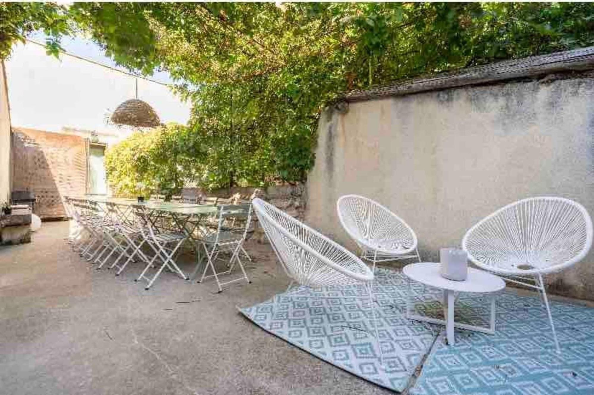 Maison Cosy Lodge 15 P Clim Wifi Cour Garage Montfrin Luaran gambar